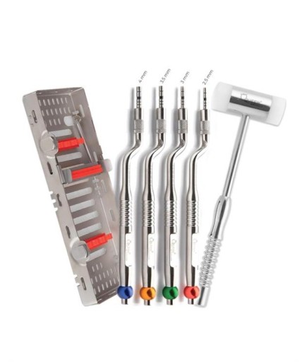 Queen  İç Bükey L Açılı Osteotom 2-5-3-3-5-4Mm 17Cm 5 Ad--Kaset (Çekiçli)- QSET5OS002CAS