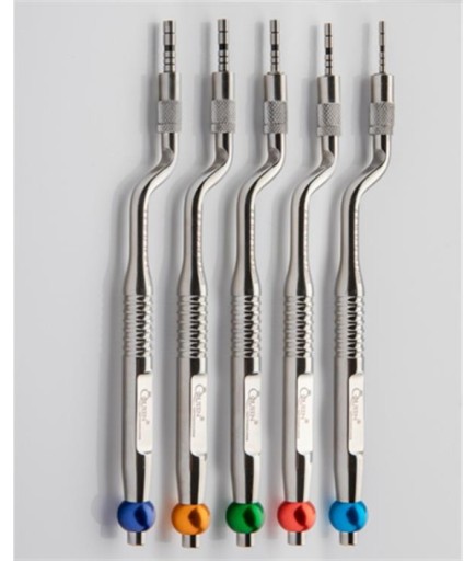 Queen  İç Bükey L Açılı Osteotom Seti 2-2-2-8-3-3-5-4Mm 17Cm 5 Parça-Pkt- QSET5OS001